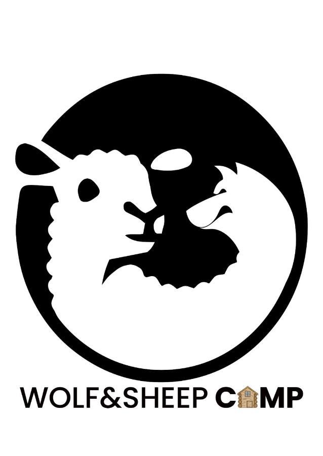 Wolf & Sheep Nature & Adventure Podgoriţa Exterior foto